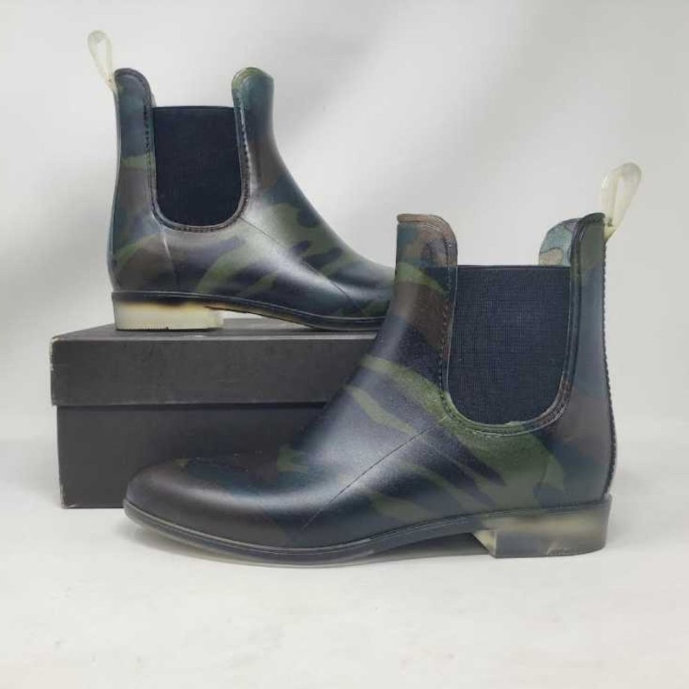 New women's all sizes J Crew Chelsea olive camo rubber rain boots